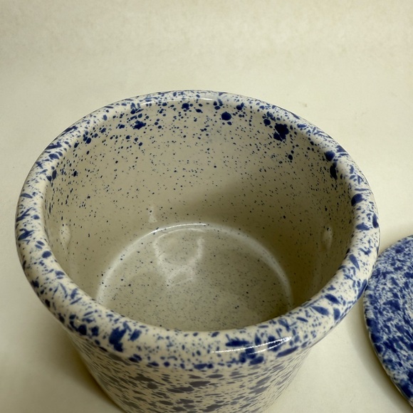 Speckled Blue and White stoneware Crock for Storing Butter and Cheese - Picture 2 of 6